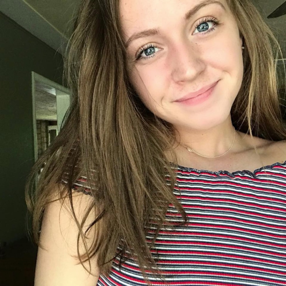 Meet your Posher, Brianna